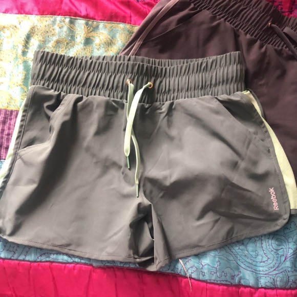 Reebok shorts - Picture 2 of 8